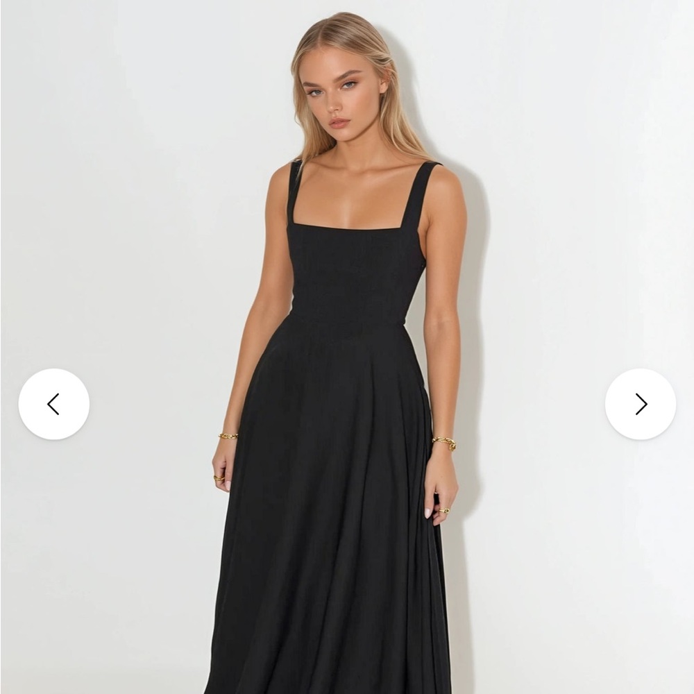 Black Sleeveless A-line Maxi Dress